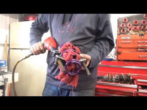 How to replace rear suspension (struts/springs) on 95 Mitsubishi Eclipse How to replace rear suspension (struts/springs) on 95 Mitsubishi Eclipse