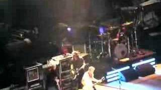 Foo Fighters - live in London -18.11.07 - HD (1 of 5)