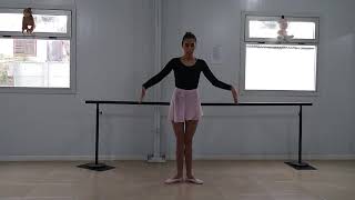 Danza Clásica. Principiantes:  Pequeños saltos.