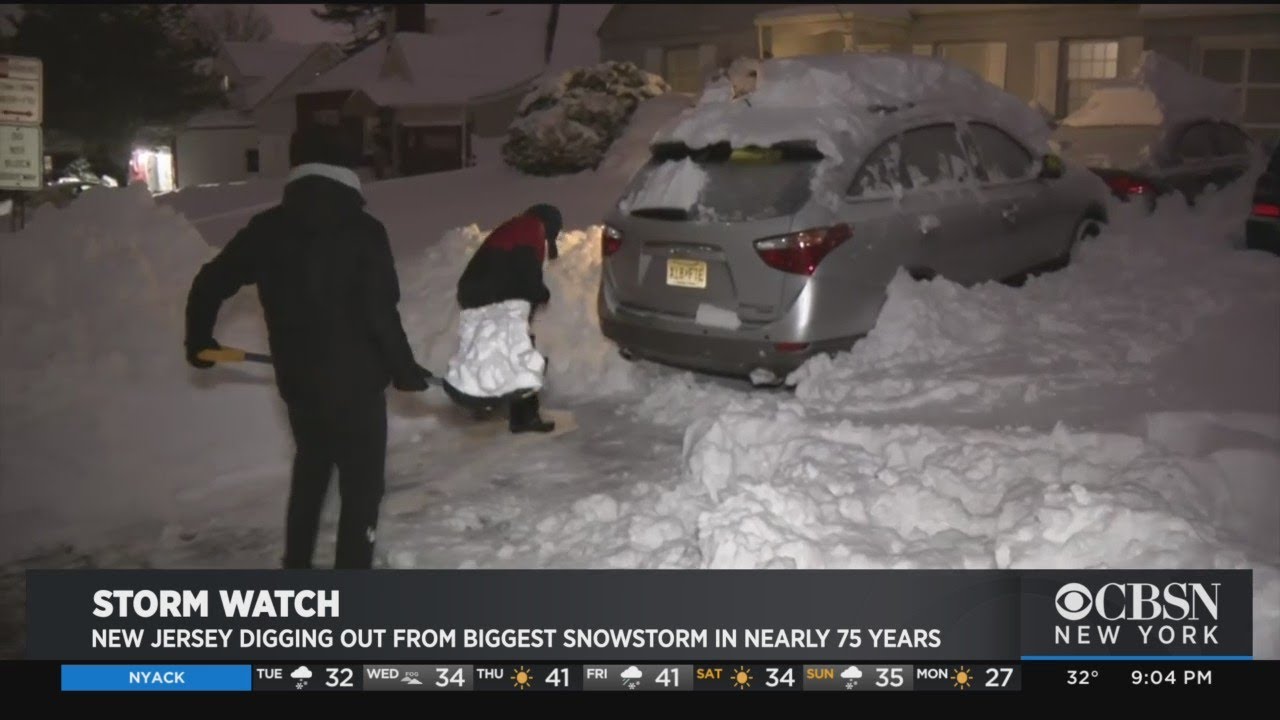 New Jersey Digging Out From Biggest Snowstorm In Nearly 75 Years - YouTube