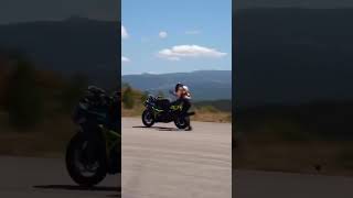 Insane Bike Girl Skill