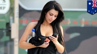 Texting while walking poses safety risk, study finds