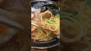 渋谷の豚骨ラーメン食べてみた！#shorts