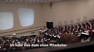 Papierflieger & Rauswurf im Mathevorkurs - Uni Stuttgart - 2011