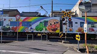 〔踏切〕観音寺西踏切　（JR四国　予讃線　豊浜駅ー観音寺駅）