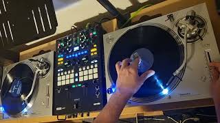 Technics SL-1200MK7 2022 basic beat mixing test