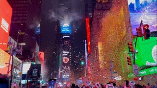 【Times Squareで年越し】ニューヨークの超絶一等地でHappy New Year の動画をお届け！【2024年→2025年】