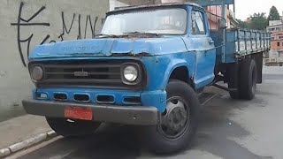 Chevrolet D60 . ja tem todas as peças . ja ja ta rodando .