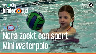 Mini waterpolo | Nora zoekt een sport | Kindertijd KRO-NCRV