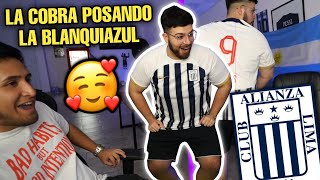 fanodric le regala la camiseta de alianza lima a la cobra 😎