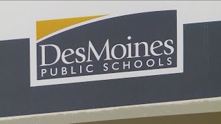 Search firm sues DMPS for defamation over ex-superintendent Roberts scandal