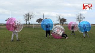 Courçon : le Bubble Foot débarque en Charente-Maritime