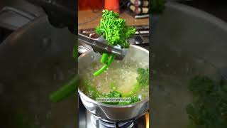 How to grill broccoli #recipe #broccoli #broccolini #grilling