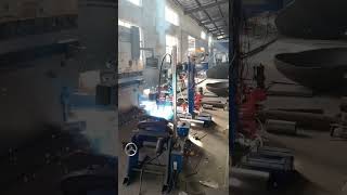 #machine #welding #factory #automobile 氩弧焊二保焊接辅助设备，旋转工作台