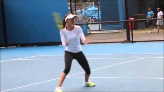 Hingis ブロックボレー（踏込少）