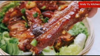 Roast pork ribs with garlic sauce蒜香烤排骨，最好吃的料汁在这