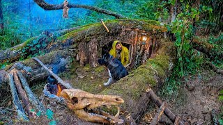 Caught in a Storm, THUNDER - Building Bushcraft SURVIVAL Shelter - Wilderness Camping in Heavy RAIN
