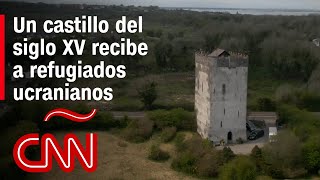 Huyeron de la guerra en Ucrania y ahora se refugian en este castillo del siglo XV