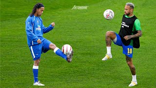 Ronaldinho vs Neymar CRAZY Freestyle Skills in Training 2021