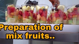 Method for preparing mixed fruits in bulk amount