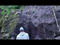 cliff collapses knock down black sand without excavators