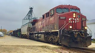 Cp manifest in lanark illinois, engineer waves at me!