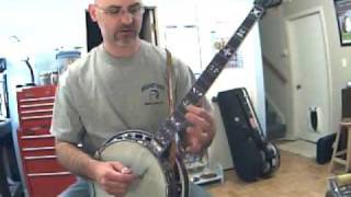 LOTW - Banjo lessons: Essential Scruggs backup ideas - Two-finger backup