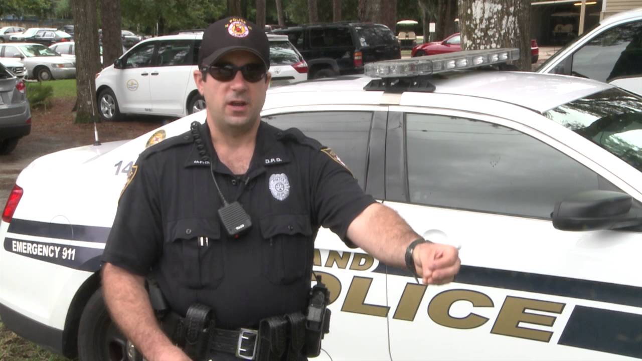 DeLand Police Department Promotes Pedestrian Safety - YouTube