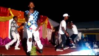 Washindi wa dance 100 (THE W.D) waki perform keko