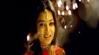 Om Sarvani Song Trailer - Legend - BalaKrishna, Radhika Apte, DSP | Silly Monks