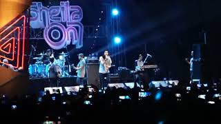 Cuplikan Kemeriahan Konser Sheila On 7 di GOR LEMBU PETENG TULUNGAGUNG