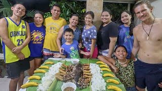 First boodle fight with Filipino family