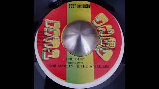 BOB MARLEY and THE WAILERS - One Drop / One Dub 1979