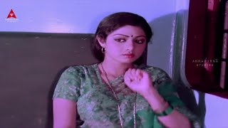 ANR,Sridevi Train Scene || Sree Ranga Neethulu Movie || ANR,Sridevi