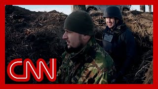 CNN reporter goes behind front lines of bitter battle in Ukraine