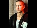 Eminem disses Justin Bieber and Lady Gaga - A Kiss