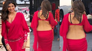 Low Waist Red साड़ी में आई नज़र Shilpa Shetty, Dressing Sense देख Fans हुए हैरान