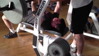 Light weight baby! 225 bench press x 5 reps