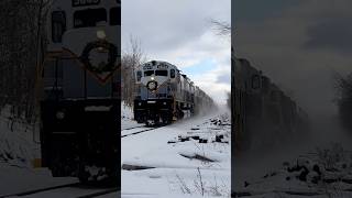 Delaware Lackawanna P075 Kicking Up Lots of Snow! #shorts #train #training #snow #snowfall