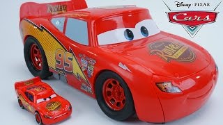 DISNEY PIXAR CARS PISTON CUP TRANSFORMING LIGHTNING MCQUEEN TRANSFORMER RACE TRACK