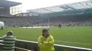 Celtic V St Mirren - Flying Eh Flag Taken By Div Young