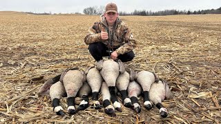 Late Season Wisconsin Goose Hunt!