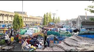 nagpur kalamna market .5 april video..sabzi mandi me corona nahi hai.