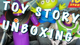 LET'S OPEN PIXAR Toy Story BUZZ vs. ZURG with ALIEN! | Toy unboxing for kids and toddlers