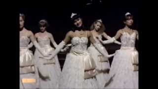 Legs & Co - 'I'm Coming Out' Top Of The Pops Diana Ross