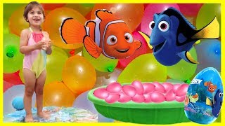 Family Fun Water Balloon Pool Party with Dory and Nemo! Learning Colors and EGG SURPRISE!