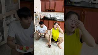 Have a funny wife️🎈😂🤣, Daily life of a couple #shortvideo #family #couple #natuanfamily