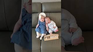 Twin babies ㅣ 생후 85일차 꼬물이 이란성 남매둥이 ㅣ 우리는 평생친구 ㅣ 쌍둥이 육아일기