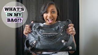 What's in my bag!? | Balenciaga Giant City