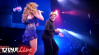 Jennifer Lopez Gets Her Mom On Stage During Hold It, Don't Drop It | TUNE: Live